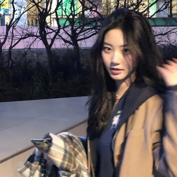 她2016